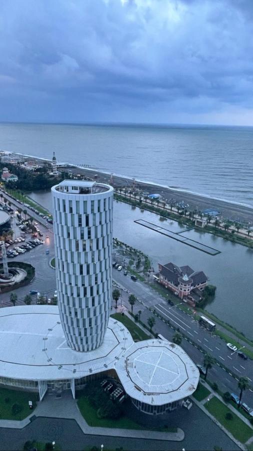 Black Sea Batumi Hotel Orbi City Екстер'єр фото