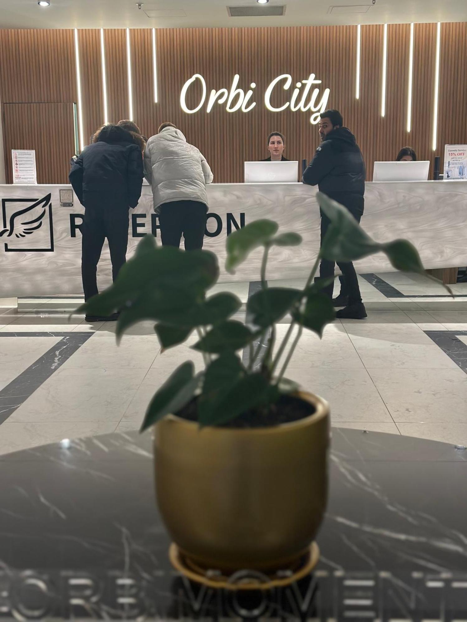 Black Sea Batumi Hotel Orbi City Екстер'єр фото
